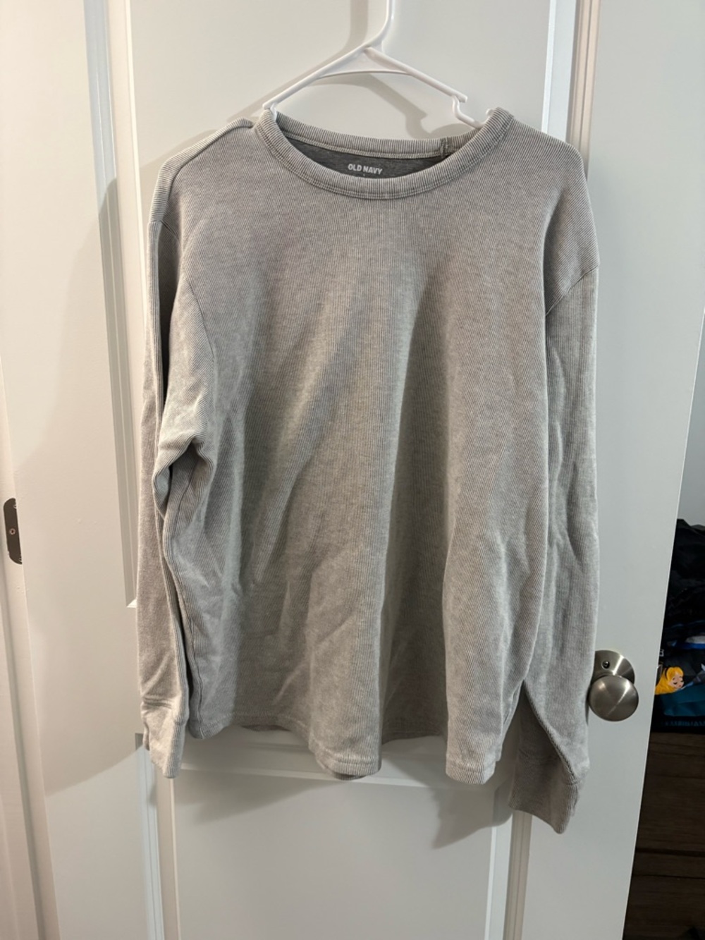 Old Navy Men's Long Sleeve Crewneck Sweatshirt - Light Gray